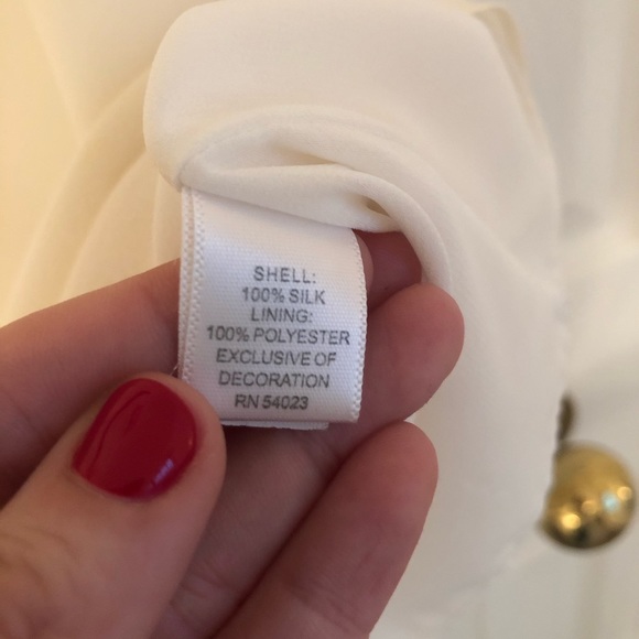 Banana Republic cream blouse. XS - Picture 3 of 4